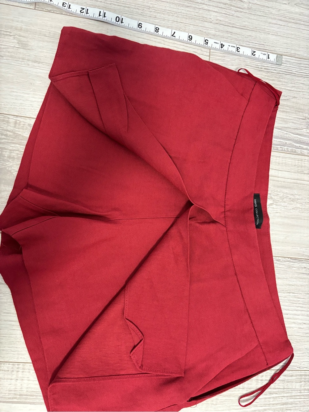 Mango Red Wrap-Style Skort